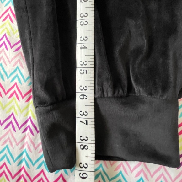 Victoria Secret On Point Black Velvet Sweatpants XL - Picture 8 of 8